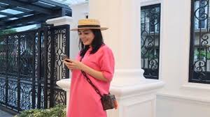 Last updated july 03, 2019. Wow Rumah Mewah Nindy Ayunda Megah Dilengkapi Salon Dan