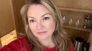 Amanda Kirkman's Instagram, Twitter & Facebook