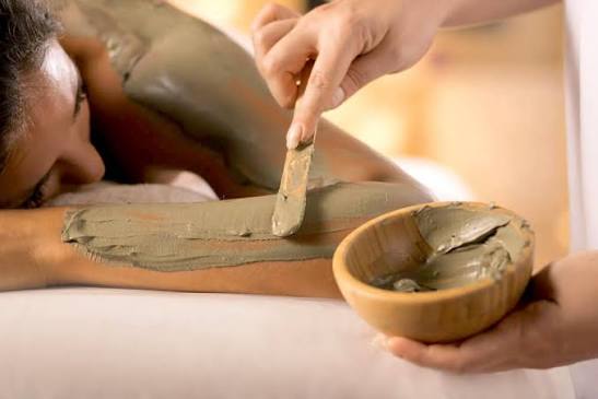 Body Scrub & Wrap