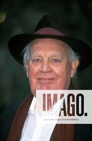 JOSS ACKLAND JOSS ACKLAND PIPE SMOKER OF THE YEAR JAN 2000