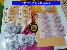 Oricare dintre părinții firești ai copilului; O Grupare A ObÅ£inut 1 6 Milioane Euro Din InselÄƒciuni Cu IndemnizaÅ£ii De Crestere A Copilului Stirileprotv Ro