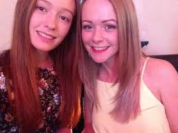 nicole hutton is fundraising for Cancer Research UK