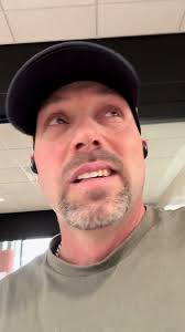 Shane Hoĺlenback Gillette Wy