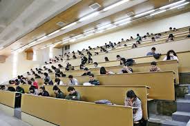 *sağlık bakanlığının tavsiye kararının üniversitelere bildirilmesinden sonra bu konu tekrar gündeme gelmemiştir. Online Egitim Coktu Gencler Isyanda Peki Kasim Da Universiteler Acilacak Mi Habermotto