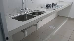 Gambar dapur kecil tapi cantik tidak hanya mengandalkan tampilannya yang menawan, tetapi juga tetap mengedepankan fungsi utamanya yaitu sebagai tempat untuk memasak. Membuat Table Top Meja Dapur Bentuk L Shape Youtube