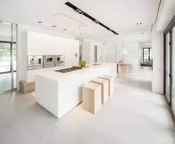 plan for your next kitchen project with these images of kitchen interiors moderne landhauser kucheneinrichtung haus bodenbelag