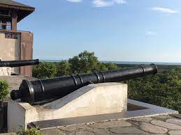 Explore bukit peninsula holidays and discover the best time and places to visit. Bukit Melawati Wikipedia