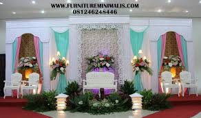 Konsep ini biasanya digunakan untuk kamu yang tidak banyak mengundang tamu. Harga Dekorasi Pelaminan Terbaru Minimalis Ukir Modern Murah Jual Furniture Pelaminan Murah Mewah Furniture Modern Minimalis
