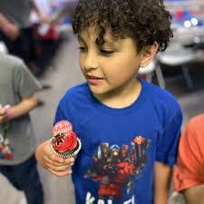 Stephen Rybacki's Instagram, Twitter & Facebook