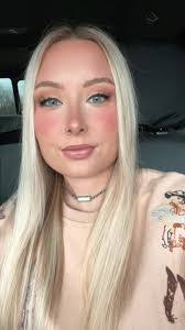 Tracy Hawk's Instagram, Twitter & Facebook