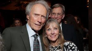 She is 35 years his junior, but the two were married on march 31, 1996. How Old Is Clint Eastwood And How Many Kids Does He Have