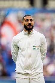 Karim benzema said he was happy with his performance despite a missed. Karim Benzema On Twitter Dreams Don T Work Unless You Do Let S Start It Euro2020 Alhamdulillah