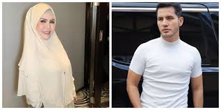 Kejutan bayi kembar tak menjadi, isteri aliff syukri alami pendarahan. Mother Knows Best Beauty Entrepreneur Rozita Ibrahim Takes To Instagram To Chide Controversial Son Aliff Syukri Asia Newsday