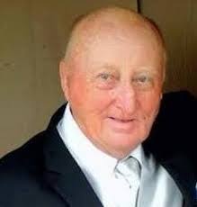 Richard Mefford's Instagram, Twitter & Facebook