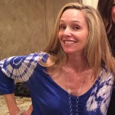 lynn younger (@lpy123)