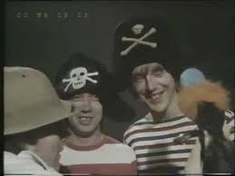 Flash And The Pan And The Band Played On Down Among The Dead Men 1978 Music Clips Best Song Ever Dead Man