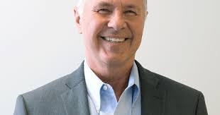 Jeff Danis's Instagram, Twitter & Facebook