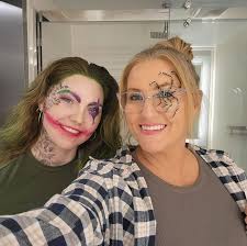 What are some creative ideas for a guest book for a boy's graduation party?