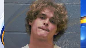 Austin Walls's Instagram, Twitter & Facebook