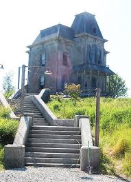 Bates Motel Cast Films New Scenes On The Tv Show'S Canadian Set | Daily  Mail Online