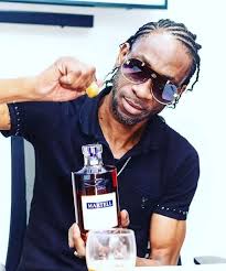 Blessed Earth Strong Day to my BIG friend, "King of Dancehall" Beenie Man.  Keep doing what your doing bredren as your work speaks for itself. Enjoy  your day. A pic for #TBT #