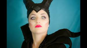 Making model magic clay horns can be a fun project for the young cosume wearers to diy maleficent horns. How To Be Maleficent For Halloween Diy Horns Dress Makeup For Cheap Halloween Ideas Wonderhowto