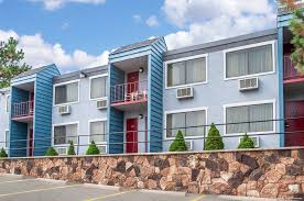 Colorado cabin rentals, cottages, hotels, lodges, resorts, condos, vacation homes, b&b, motels, suites, and inns of estes park. Rodeway Inn Estes Park Usa Bei Hrs Gunstig Buchen