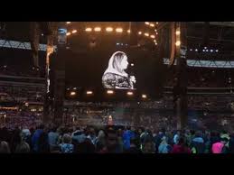 Es war wirklich wirklich schön, die atmosphäre hat von vorne bis hin… Adele Bewegender Aufruf Im Wembley Stadion