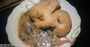 Tuwo shinkafa and miyan wake sisi jemimah : Miyar Taushe Da Kabewa White Rice White Beans Served With Stew Plantain Shi Ma Ana Yayyanka Shi A Kwadanta Shi Da Kuli Art And Scenery