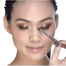 Kem Dưỡng Ẩm Trước Khi Makeup Laura Rosse