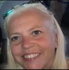 Hello, I'm Christin and something to know about me is I have a valid  passport and love visiting other countries! I currently live in  Minneapolis, MN, USA. I love animals of all