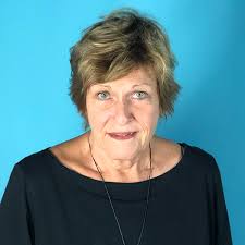 A Specialized Team of Floral Preservationists and Craftsman