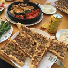 Develi Civiklisi Develi Civiklisi 15 Porsiyon Kiremitte Tereyagli Kasarli Mantar Salata Cesitleri Cevizli Pide Izgara Ve Kiremit Cesit Restoran Mantar Kis