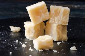 which cheeses are lowest in cholesterol and fat