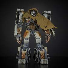 Megatron dark of the moon. Transformers Toys Studio Series 34 Leader Class Dark Of The Moon Movie Megatron With Igor Action Figure Kids Ages 8 And Up 8 5 Inch Transformers