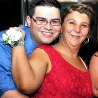 Alyssa Morresi and Daniel Constantino are engaged to marry