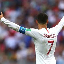 Wuilker faríñez (wuilker fariñez aray, born 15 february 1998) is a venezuelan footballer who plays as a goalkeeper for french club racing club de lens, and in the game fifa 21 his overall rating is 75. Wuilker Farinez Fifa 19 Potential