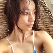 高橋メアリージュンさんといえば，ハーフでモデルや女優として活躍されていますよね。 妹はモデルの 高橋ユウさん 、兄はサッカーチーム京都サンガf.c.に所属する 高橋祐治さん と家族も注目されるすごい一家ですね。 Maryjun Takahashi Mjtaka1108 Twitter