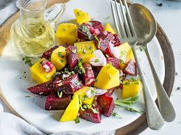 Salade De Betteraves Et Mangues Une Recette Soscuisine Recipe Beet Salad Beets Eat Salad