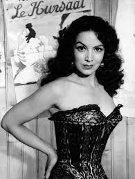 Elsa irma aguirre juáre, actriz mexicana considerada una de las más bellas divas de la época de oro. 10 Mujeres De La Epoca De Oro Del Cine Mexicano Que Reinvindicaron La Feminidad