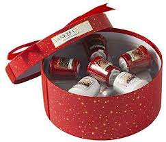 Limited Edition Official Yankee Candle Red Christmas Hat Box Votive Gift Set Yankee Candle Yankee Candle Set Red Candles