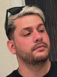 ᴀʀᴍᴀɴᴅᴏ ʏᴀɴ̃ᴇᴢ