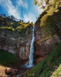 Odluku o promjeni ranije najaveljnog termina, koji je planiran za srpanj mjesec, organizator je donio nakon obavljenih razgovora sa nadležnim. Tesanj Ba Vodopad Skakavac Sutjeska Nacionalni Park Facebook