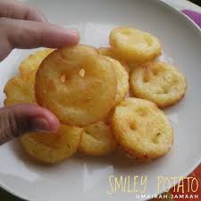Ayam goreng ala kfc dah reti buat. Smiley Potato Homemade Pakai Kentang Je Bonding Anak Pun Makin Kuat Pa Ma