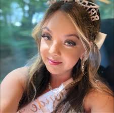 Heyy, myself and my husband are finishing our honeymoon in Las Vegas for 3  night in June. We would like to see a show each evening (or daytime) can  anyone recommend any?