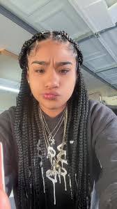 Karina Servin's Instagram, Twitter & Facebook