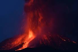 The population was 737 at the 2010 census, down from 781 at the 2000 census. Etna Erupts Again 8 English Service Ansa It