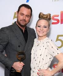 Eastenders star kellie bright has revealed that she is expecting her third child after undergoing ivf. Jsf78ohwzliw3m