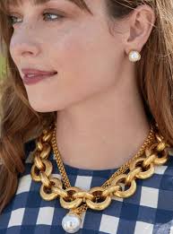 Jewelry Store Interior shop 2025