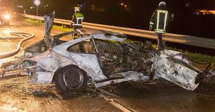 Davon stehen allein 293.000 beamte im. Fotos Schwerer Unfall Auf Der B42 Zwischen Lahnstein Und Braubach Rhein Zeitung